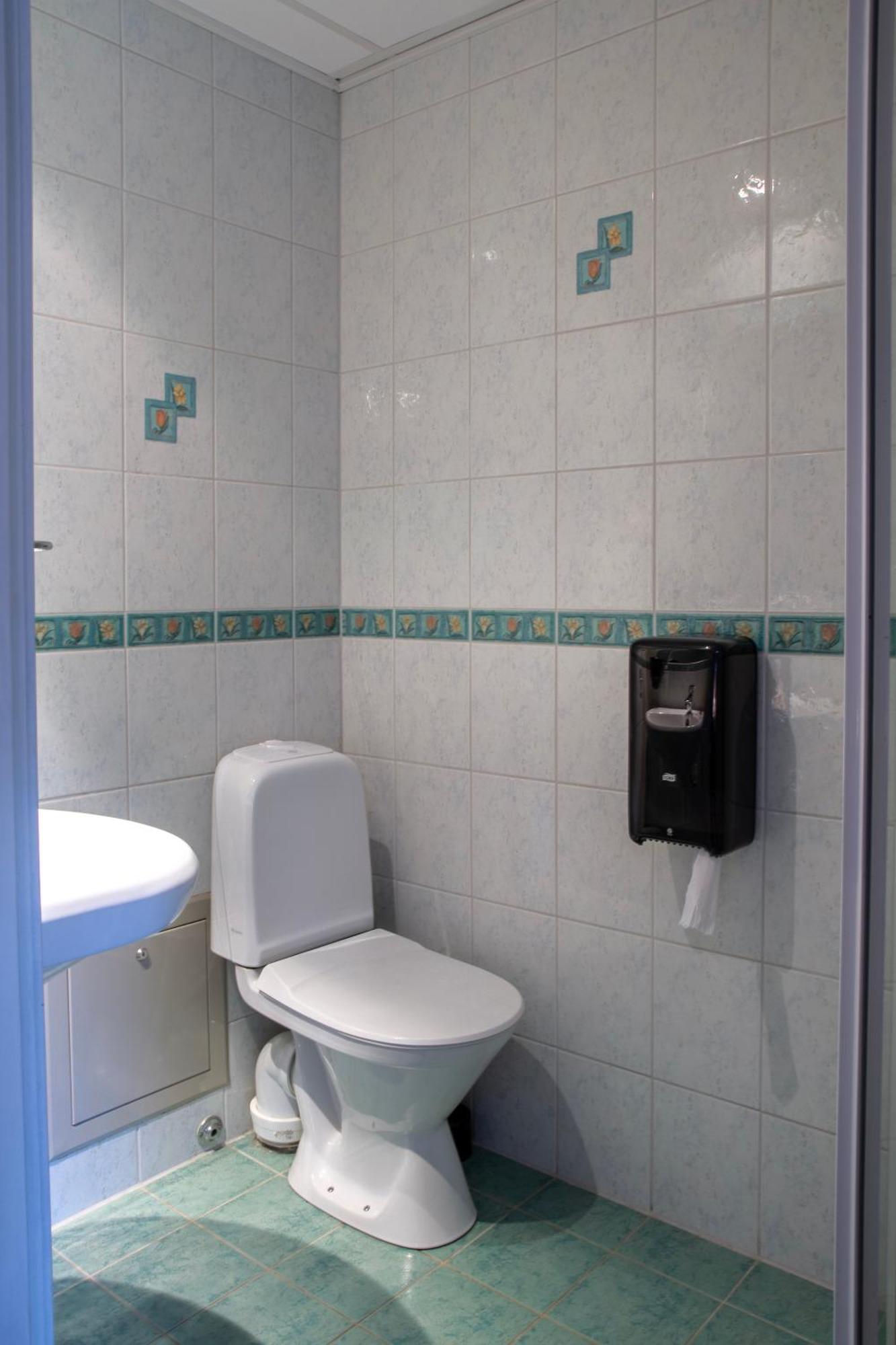 Fast Hotel Svolvaer Ngoại thất bức ảnh