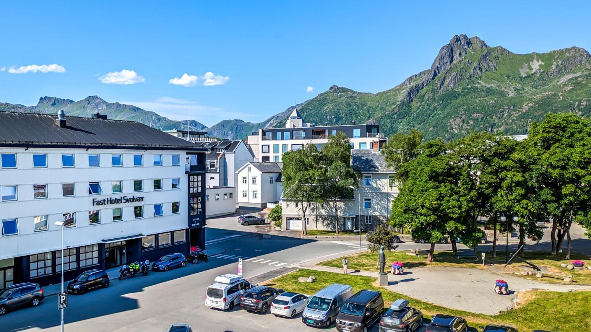 Fast Hotel Svolvaer Ngoại thất bức ảnh