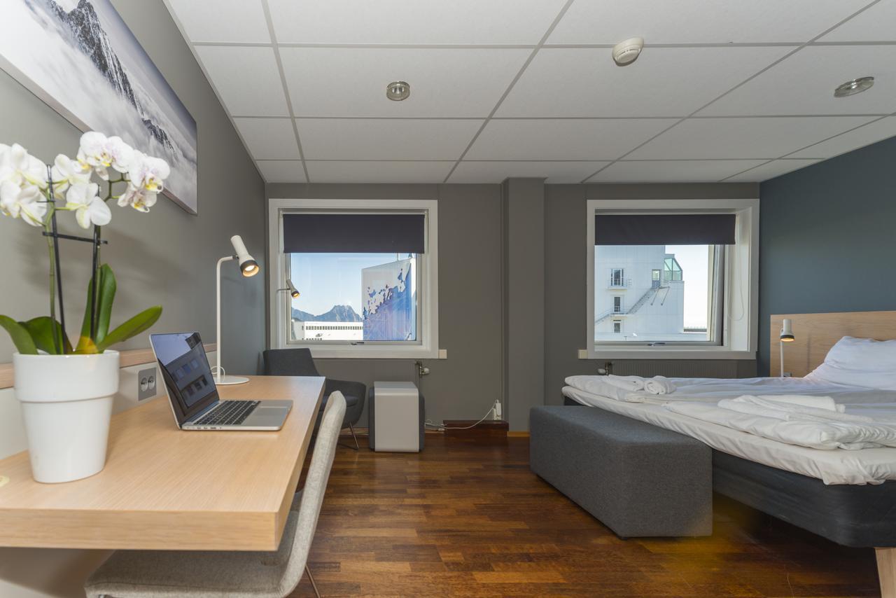 Fast Hotel Svolvaer Ngoại thất bức ảnh