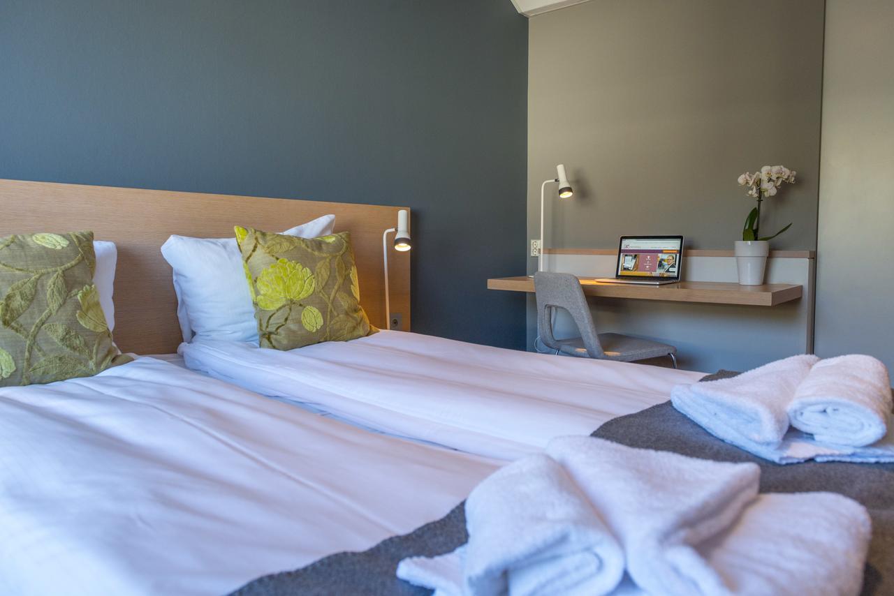 Fast Hotel Svolvaer Ngoại thất bức ảnh